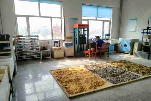 包銀鐵路隧道工程微膨脹注漿料檢測(cè)